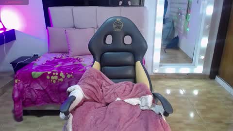 katia_pretty_ online show from 02/14/26, 04:04