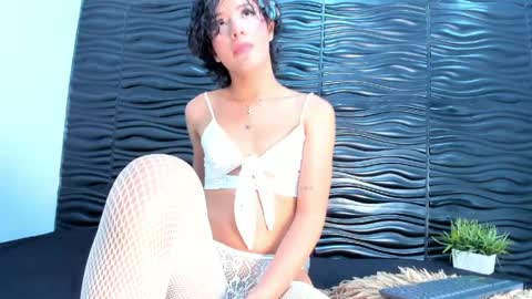 KATIA online show from 04/06/26, 08:32