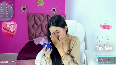 Snapshot of katia_sex25 chatting on 02/23/25, 04:17 Katia online show from 02/23/25, 04:17