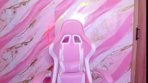 Katie online show from 12/14/25, 12:49