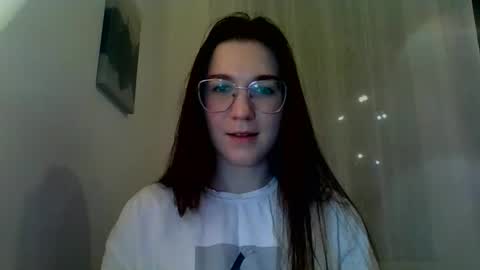 katie_foxi online show from 01/10/25, 07:54
