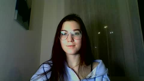 katie_foxi online show from 01/25/25, 04:13