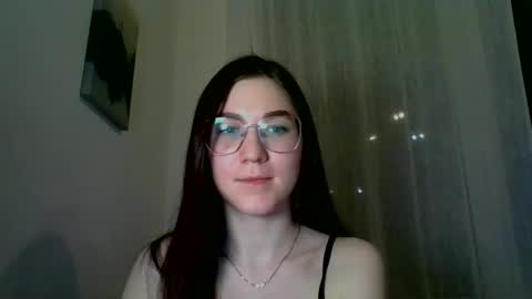 katie_foxi online show from 02/23/25, 07:17