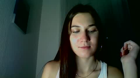 katie_foxi online show from 09/12/25, 06:19