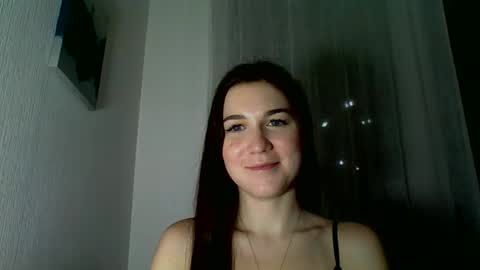 katie_foxi online show from 10/13/25, 04:29