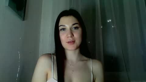 katie_foxi online show from 02/01/26, 06:50