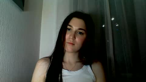 katie_foxi online show from 06/13/26, 08:29