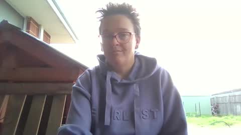 Snapshot of katie_tyler chatting on 06/10/26, 02:12 Katie online show from 06/10/26, 02:12