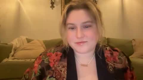 katiecopper27 online show from 05/28/26, 02:31