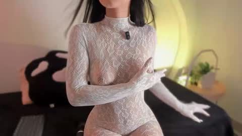 Katy  IGPeach kat666 online show from 05/25/26, 12:00