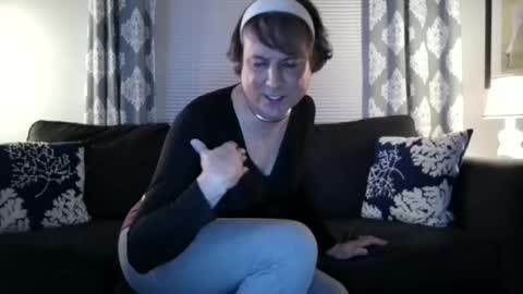 katieutopia online show from 02/10/26, 04:27