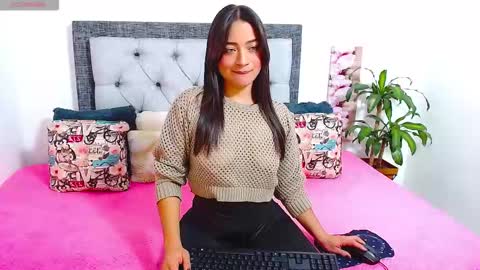 Follow Instagram katikloving online show from 01/11/26, 04:50