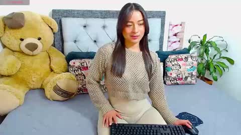 Follow Instagram katikloving online show from 03/05/26, 07:26