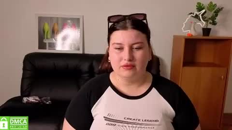 Katina online show from 07/23/26, 05:33