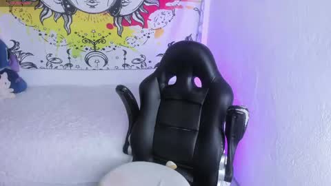 Kati  online show from 04/15/26, 05:20