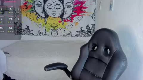 Kati  online show from 05/31/26, 06:09