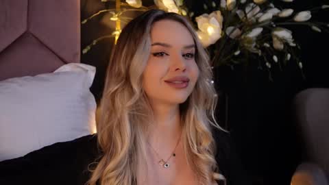 KatJolie online show from 01/06/25, 09:00