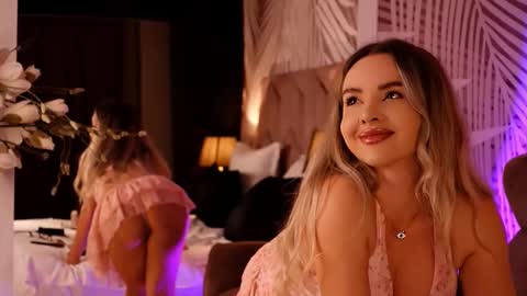 KatJolie online show from 10/09/25, 08:29