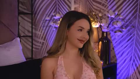 KatJolie online show from 11/02/25, 08:00