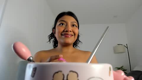 Follow me on instagram and twitter as correaktnees online show from 10/22/25, 06:57