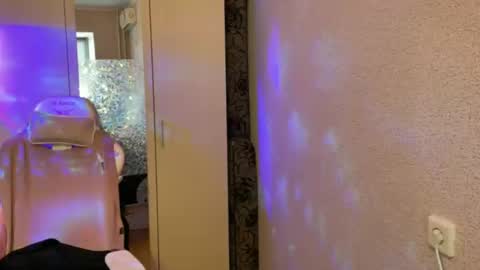   naked in pvt show 100 tk online show from 03/17/26, 01:14
