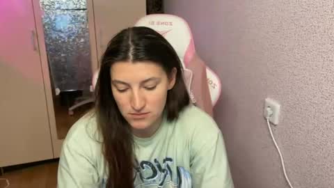   naked in pvt show 100 tk online show from 04/28/26, 05:40