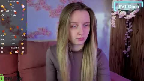 Snapshot of katrina_bail chatting on 11/16/25, 01:11 Katrina Bail online show from 11/16/25, 01:11