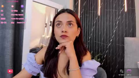 Keyla online show from 10/20/25, 07:36