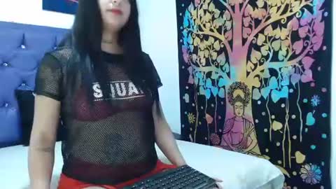 Snapshot of katrinas33 chatting on 02/07/25, 06:24 katrinas33 online show from 02/07/25, 06:24