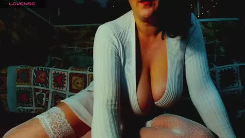 KatrineDenev online show from 04/27/26, 08:18
