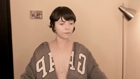 katsuro online show from 12/19/25, 09:11