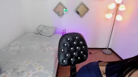 Snapshot of katta_c chatting on 03/10/25, 08:34 katta_c online show from 03/10/25, 08:34