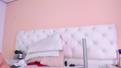 Snapshot of katte_landerr chatting on 01/09/26, 01:36 Katte online show from 01/09/26, 01:36