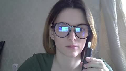 Snapshot of katte_light chatting on 04/13/26, 05:13 katte light online show from 04/13/26, 05:13