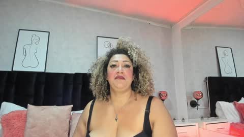 katti_barrera online show from 02/07/25, 10:40