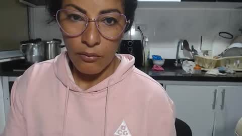 Snapshot of kattleyagray chatting on 02/27/26, 08:42 KattleyaGrey online show from 02/27/26, 08:42