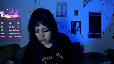 kattx   independent model online show from 11/04/25, 01:38