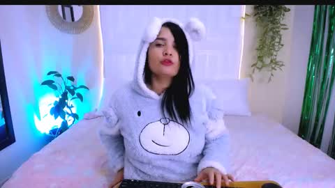 katty online show from 03/22/26, 05:22