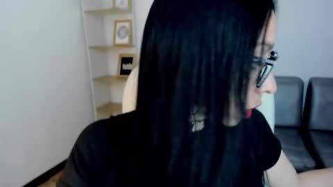 Katty online show from 10/14/25, 08:31