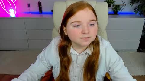 Katty online show from 09/19/25, 05:42