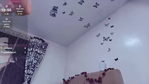 Katty online show from 10/11/25, 12:10