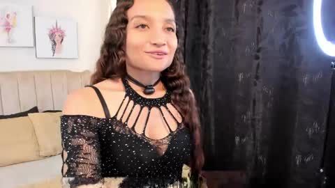 KATTY BLONDEE online show from 04/17/26, 07:17