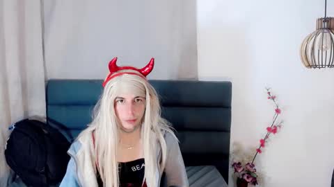 Snapshot of katy_cat__ chatting on 02/24/26, 03:15 katy_cat__ online show from 02/24/26, 03:15