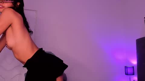 katy_contreras online show from 03/05/25, 02:12