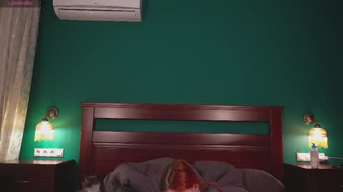 Snapshot of katy_ethereal chatting on 11/13/25, 12:15 Katy - online show from 11/13/25, 12:15