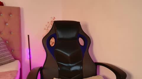 Katy Van online show from 02/27/25, 08:50