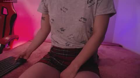 Katy Van online show from 10/12/25, 08:41