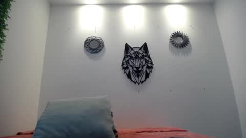 Katy Van online show from 11/24/25, 08:52