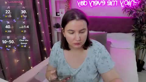 Kate online show from 10/26/25, 04:29