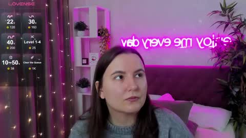 Kate online show from 05/17/26, 06:11